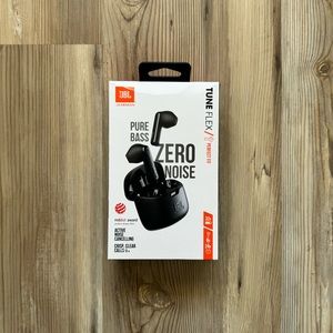 ❌SOLD❌NEW JBL TUNEFLEX WIRELESS BUDS
